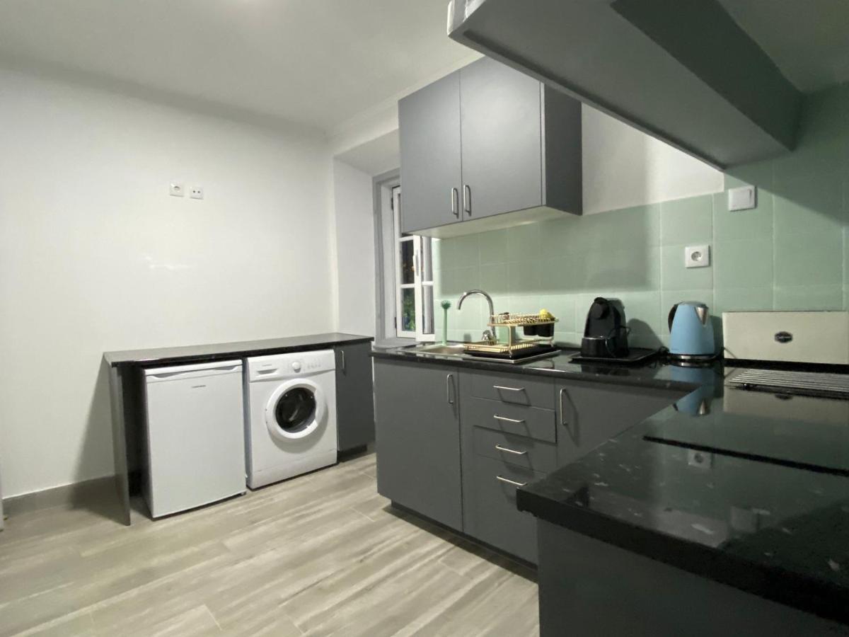 Appartamento Setubal Downtown Todi II Esterno foto