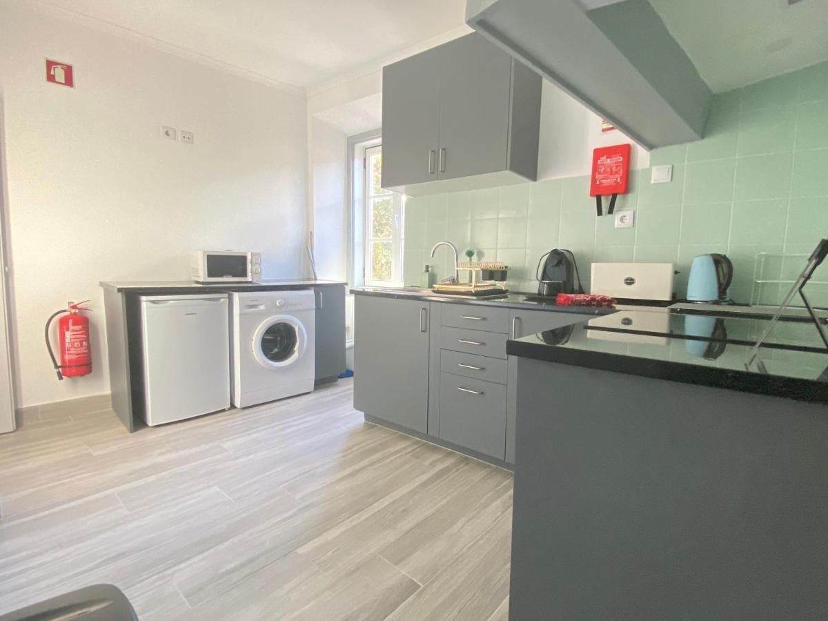 Appartamento Setubal Downtown Todi II Esterno foto